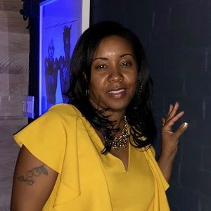 Meet your Posher, Shanta